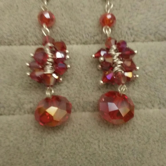 Beaded Earrings: Pink Crystal Iridescent Earrings - Picture 2 of 3